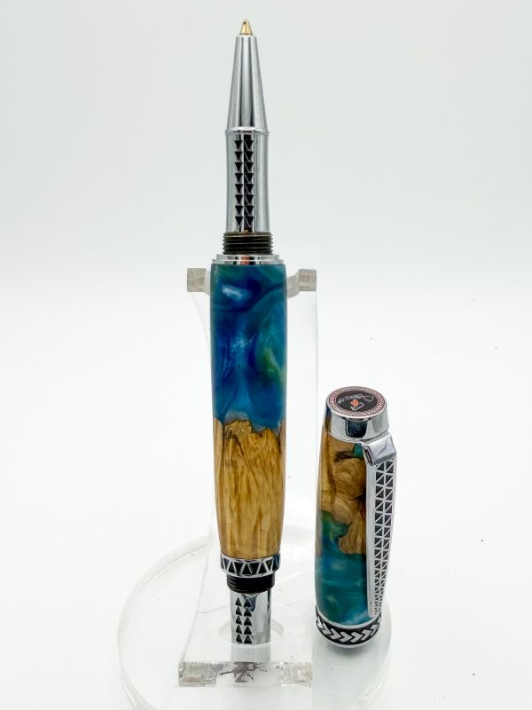 Kenilworth II — Maple Burl & Ocean Resin | Tapa Traveller Edition