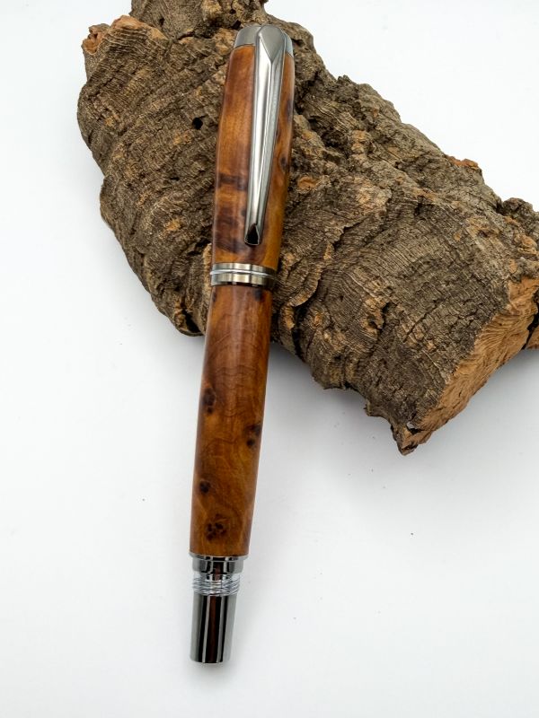 Kenilworth II — Thuya Burl 