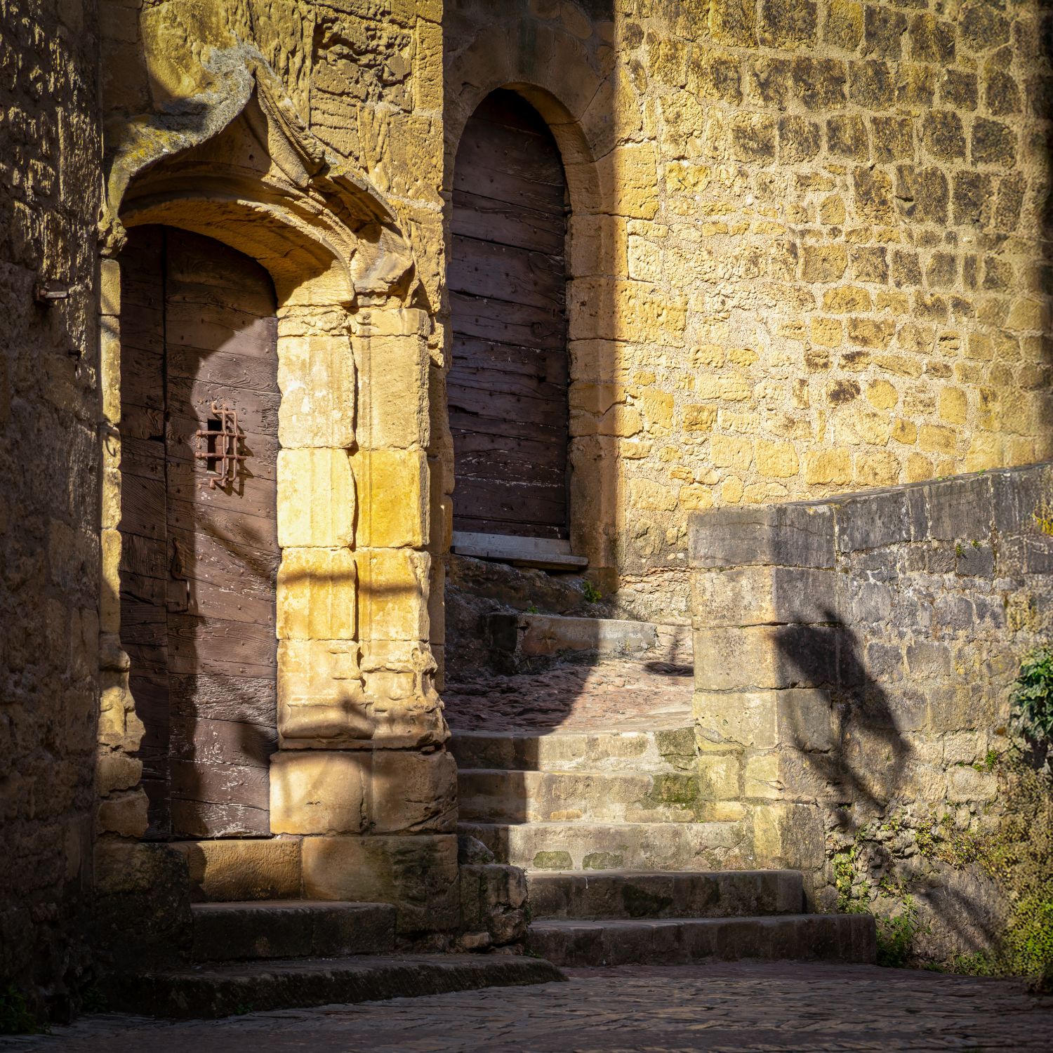 Dordogne Street